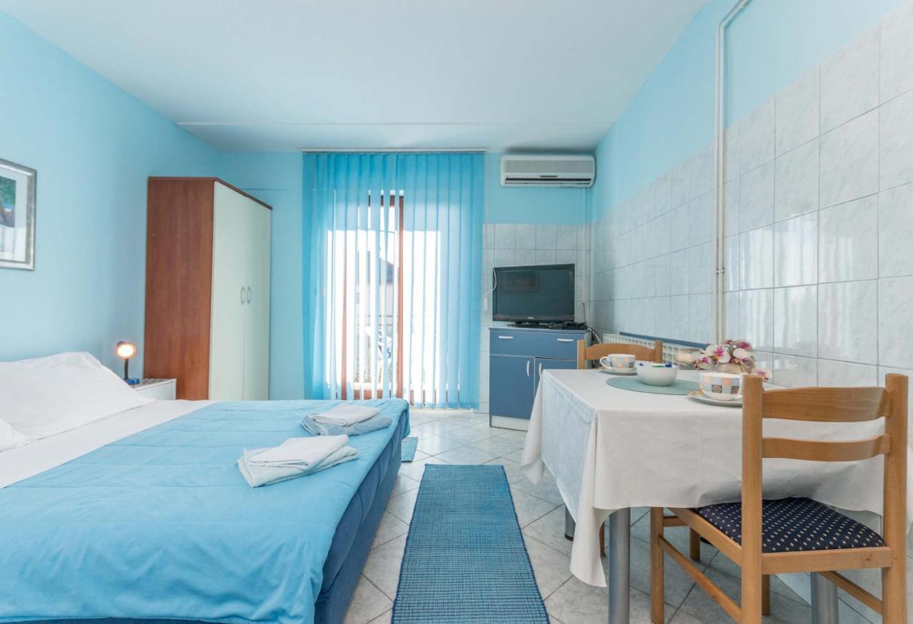 Appartement Savic Biograd à Biograd Na Moru Extérieur photo