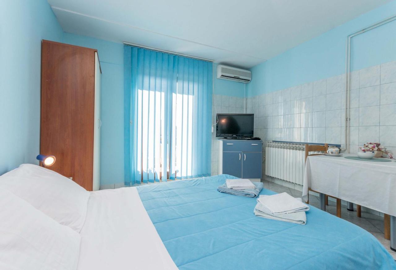 Appartement Savic Biograd à Biograd Na Moru Extérieur photo