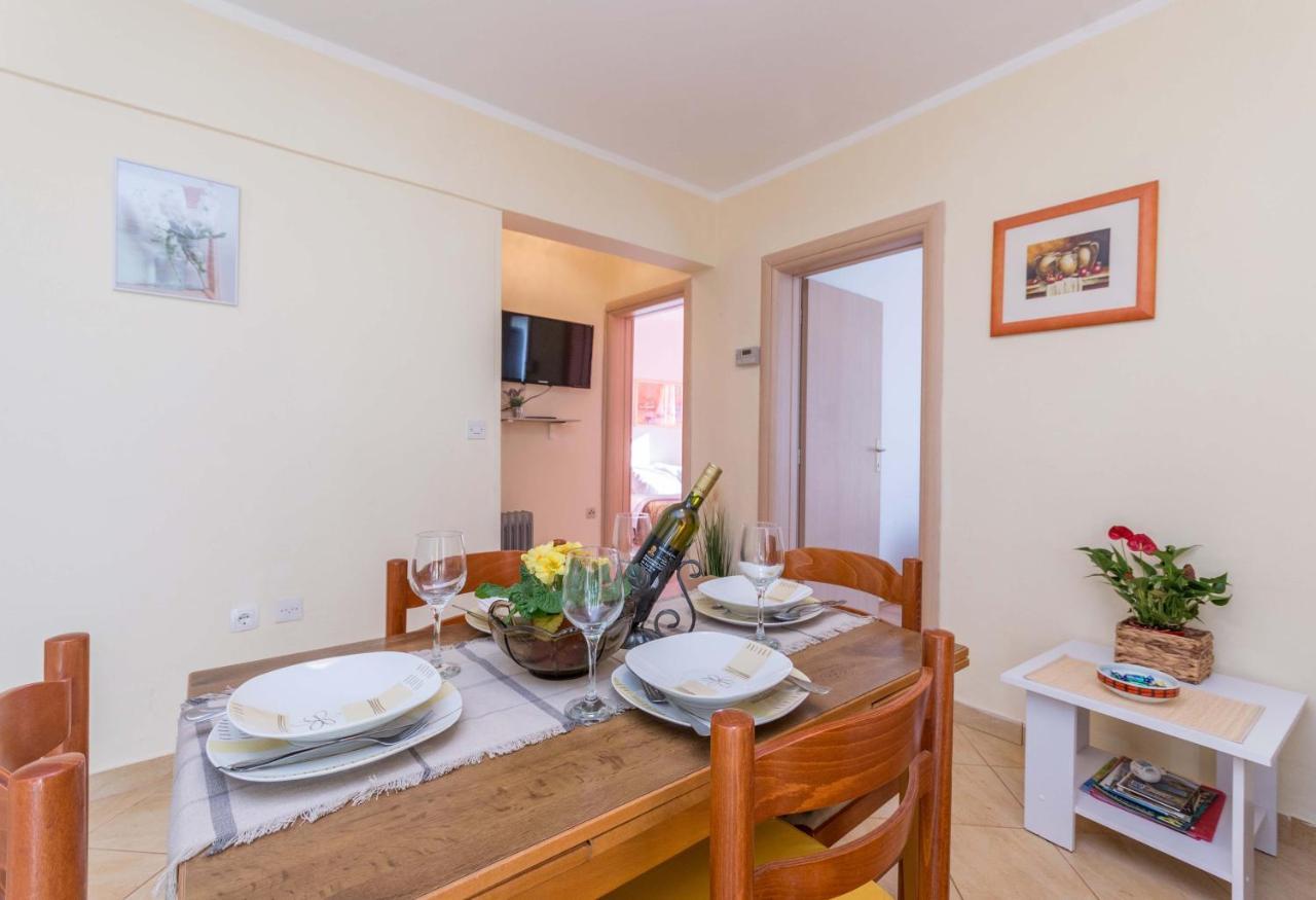 Appartement Savic Biograd à Biograd Na Moru Extérieur photo