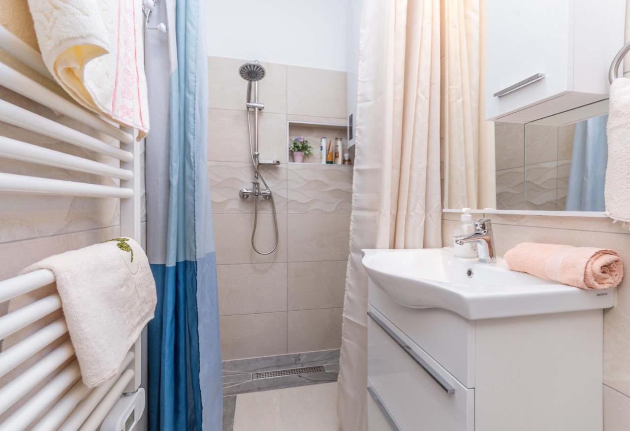 Appartement Savic Biograd à Biograd Na Moru Extérieur photo